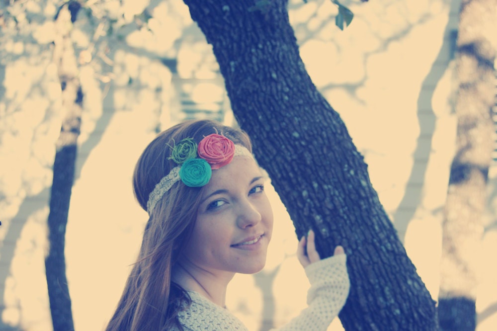 Vintage Style Rosette Cluster Lace Stretch Headband