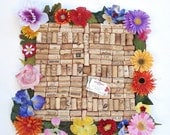 Wine cork bulletin board - Spring flower border - by Lolailo