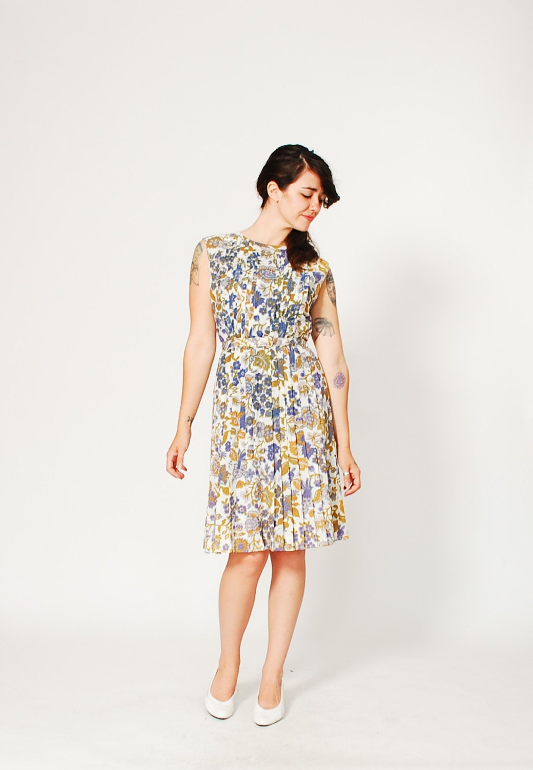 1960s Floral Dress - 60s Dress - Indigo and Avocado Floral Print
