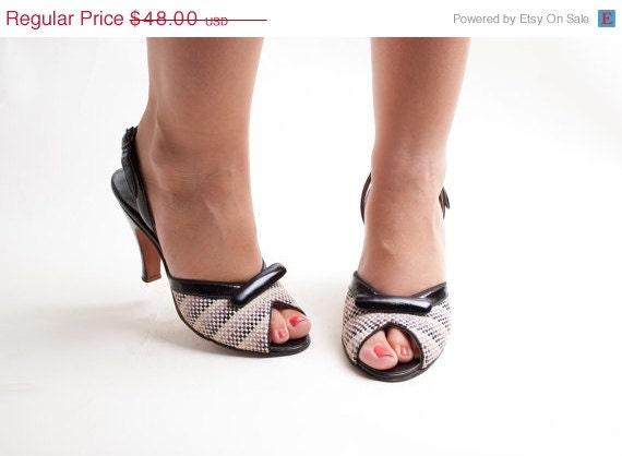 30% OFF - Vintage 1950s Shoes - 50s Slingback Heels - Woven Neutrals