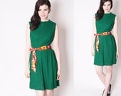 60s Vintage Emerald Green Mod Graphic Geometric Belt Dress / 60s Dresses / 1960s Green Dress / Mod Graphic Belt / 2213