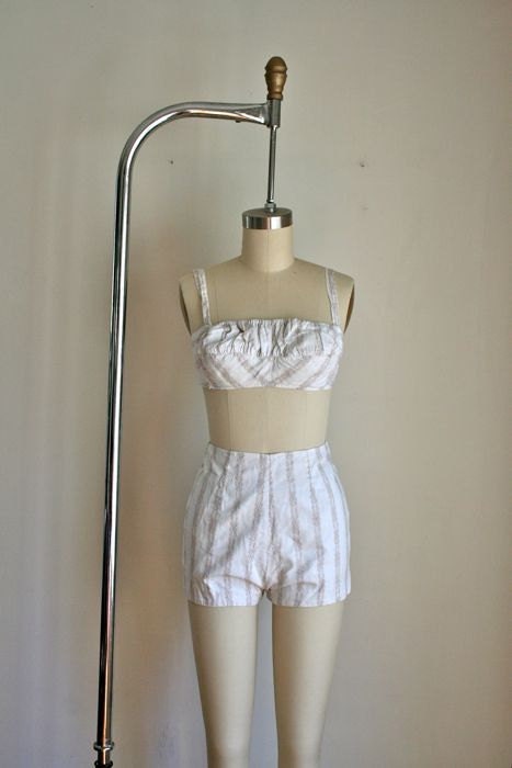 vintage 50s swimsuit - TIKI print white 2 pc bathing suit / XS / 32A