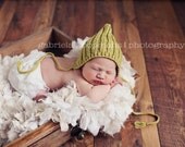 Newborn Ribbed Pixie Bonnet
