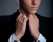 Host Cufflink