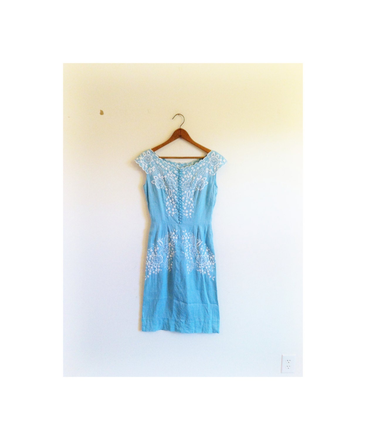 1940s-1950s LOVELY embroidered tea party dress