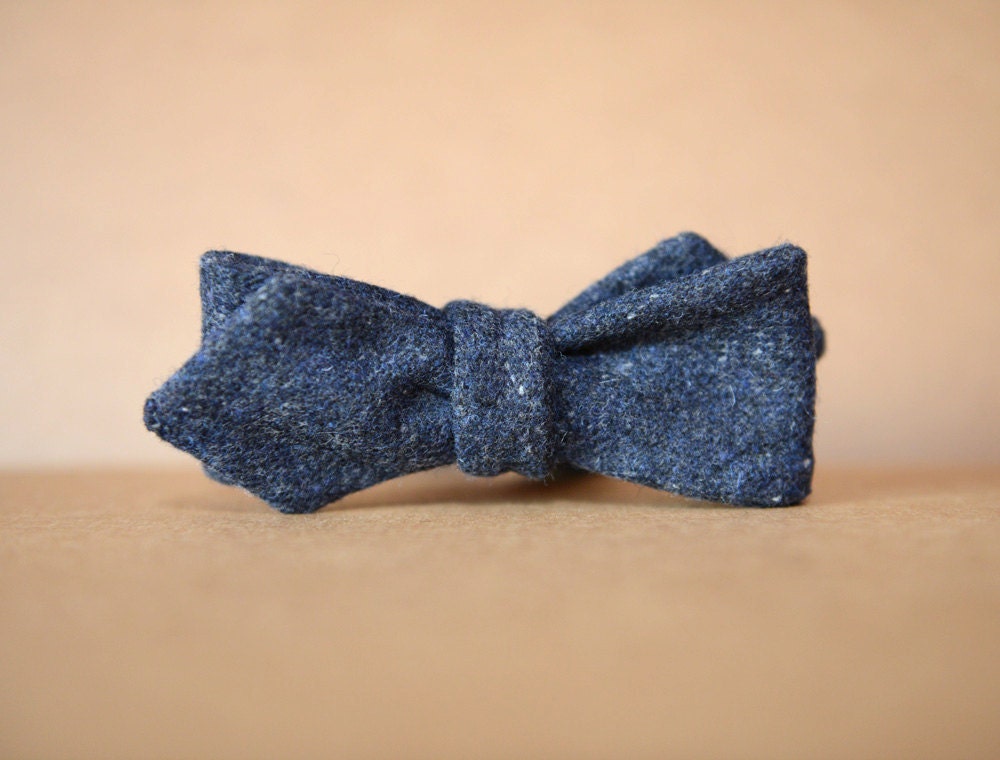 Heavy Wool Bow Tie