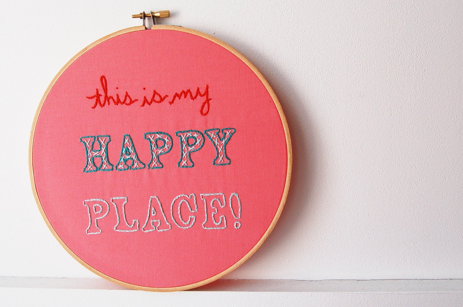 Embroidered Happy Place Sign. 8 inch Embroidery Hoop Fabric Wall Art. Handmade by merriweathercouncil