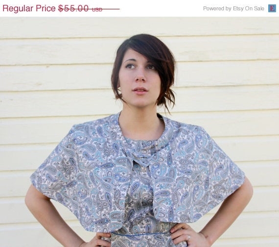 30% OFF. 1950's. cape dress. paisley print. blue and white. wiggle dress. mad men. vintage dress. Sz m/l.