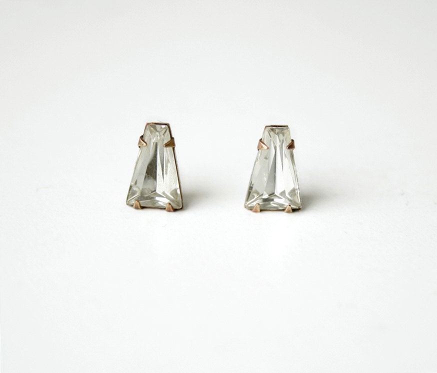 The Crystal keystone stud earrings