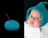DIY box , with a supplies to make a babyhat