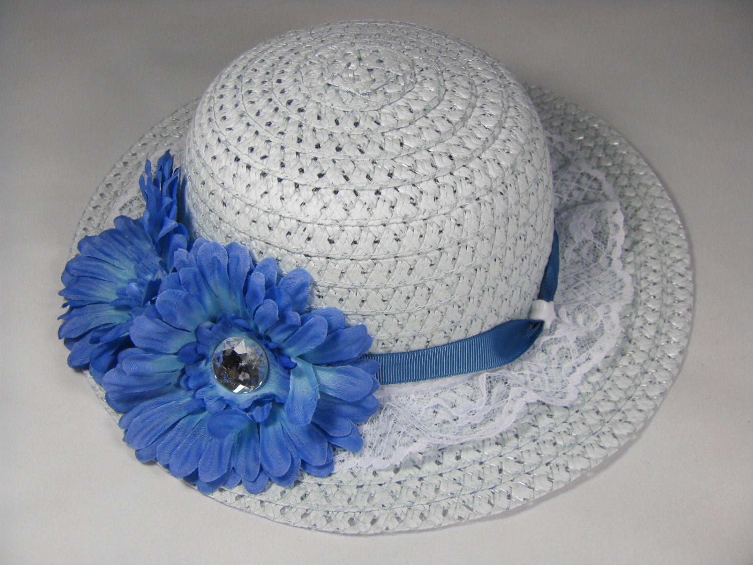 Tea Party Hat - Girls Sun Hat - Blue Easter Bonnet with Lace and Ribbon - Blue Daisy  Flowers - Style D12