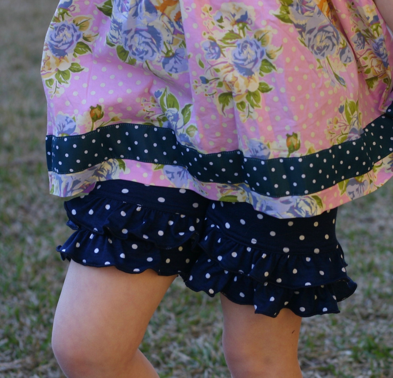 navy blue with white polka dots ruffle shorts with double ruffles sizes 12m - 8 girls