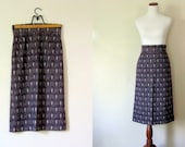 Vintage Pencil Skirt / 60's J. Tiktiner Wool Skirt / Extra Small