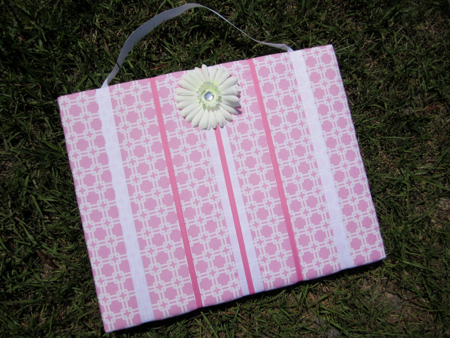 Hair Bow Board Organizer: Pink and White Square Geometric Pattern with optional headband holder (16 x 20)