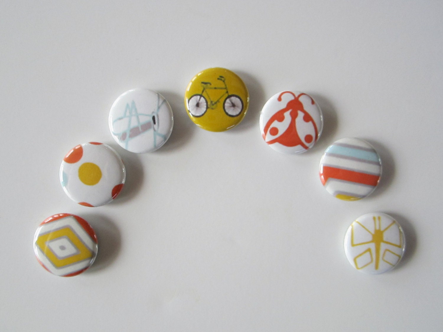 Magnets Modern Summer FUN 7/Seven 1 inch round bugs grasshopper flowers red blue yellow redtilestudio