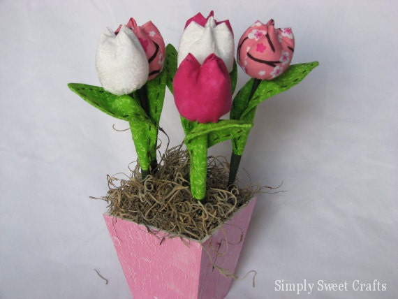 Fabric Flower Bouquet- Fabric Tulips- Pink and white tulips- Flower Arrangement- Fabric flower Centerpiece.