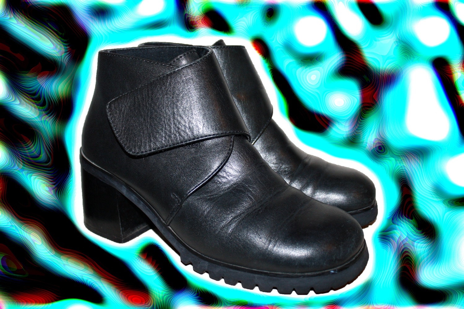 Vintage 90s GOTH MINIMALIST Women's velcro strap boots size 7