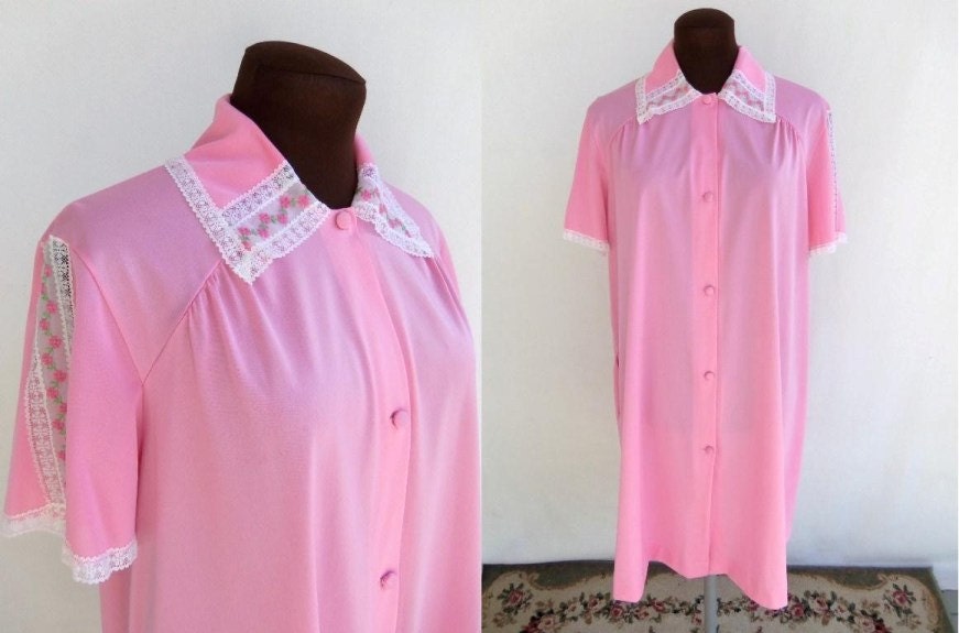 Vintage 60's Robe House Coat Pink Nylon with Lace and Embroidery