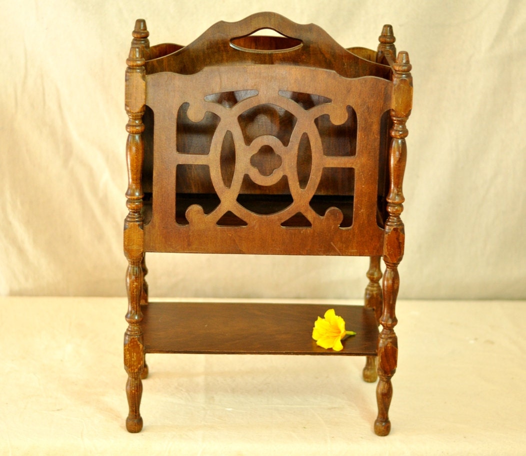 Ornate Wood Magazine Rack Organizer Shelf Storage Stand Antique 1940's Walnut Scroll-work Box Spindle Legs