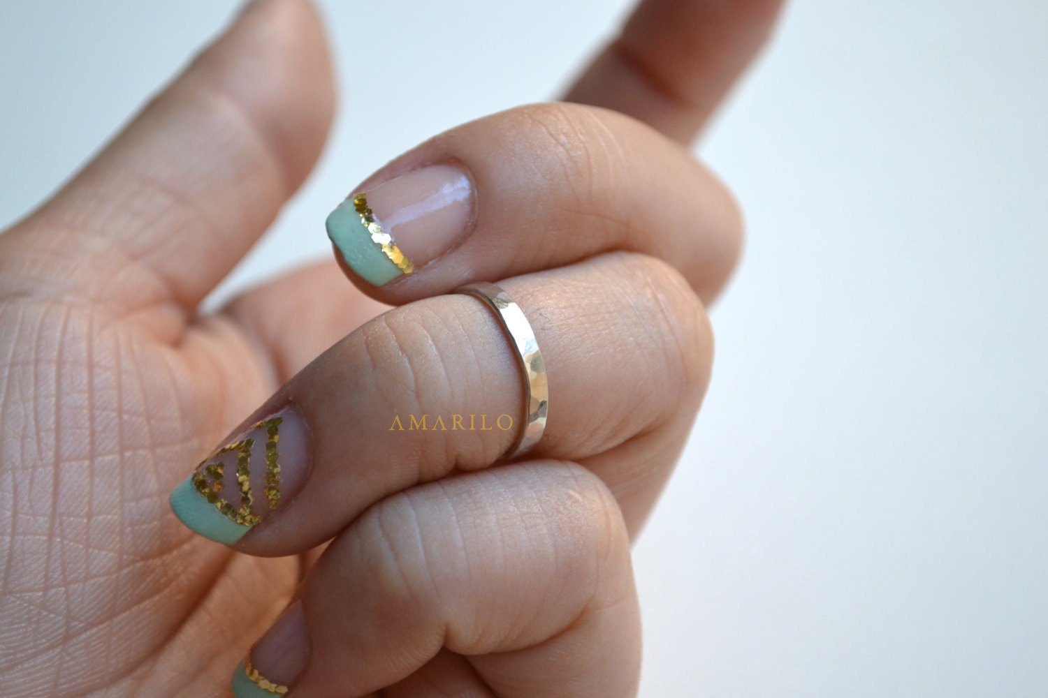 Flat silver band