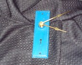 Dark Teal Key Hole Clock