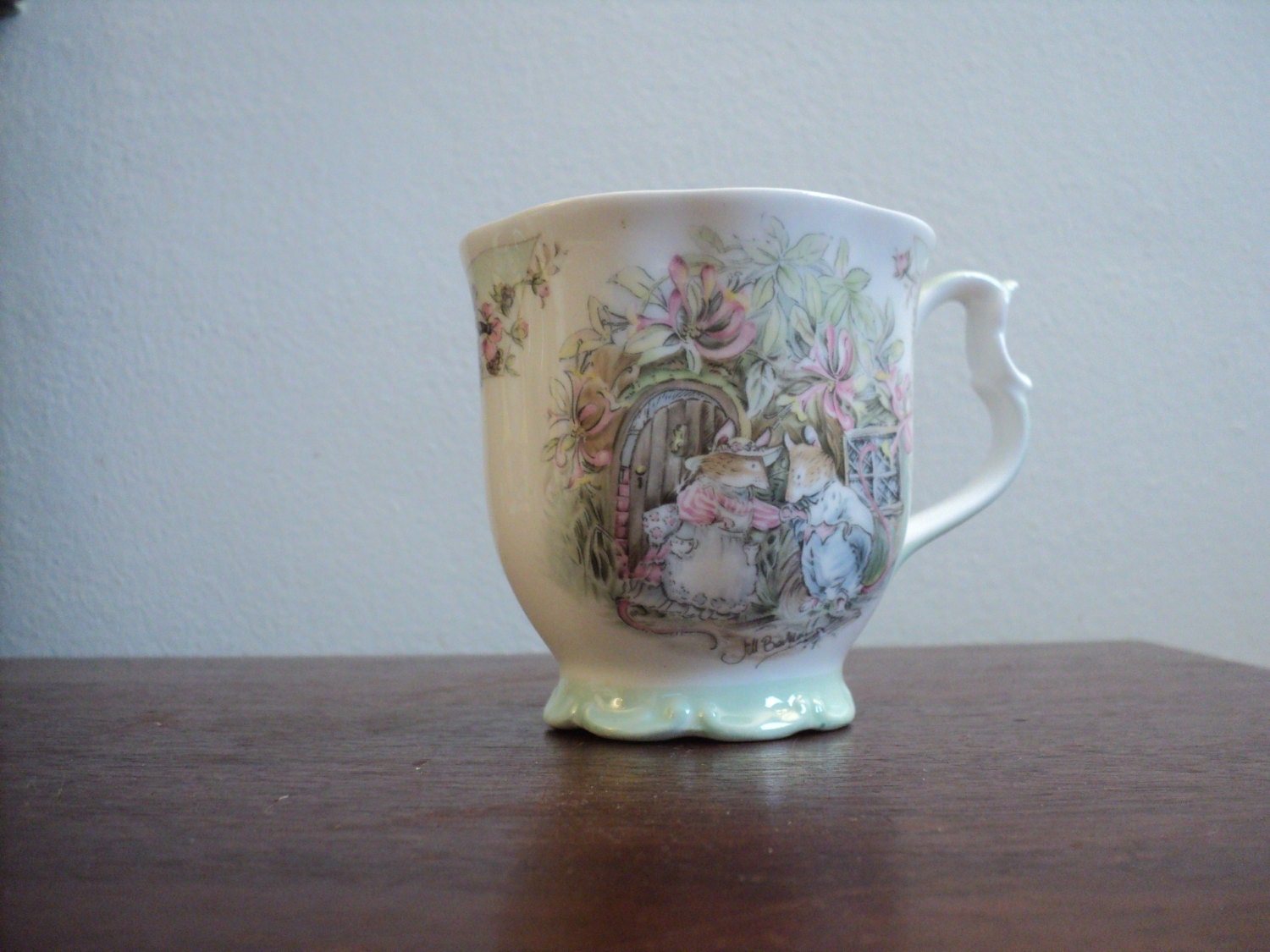 Royal Doulton Brambly Hedge Summer Beaker coffee cup mug c1983