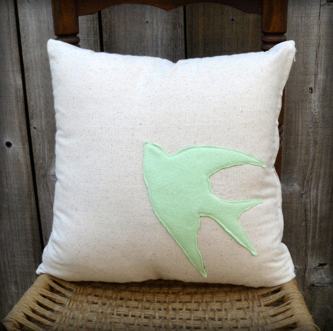 Free Shipping, Pillow Cover 16x16 in Linen with Mint Fleece Sparrow
