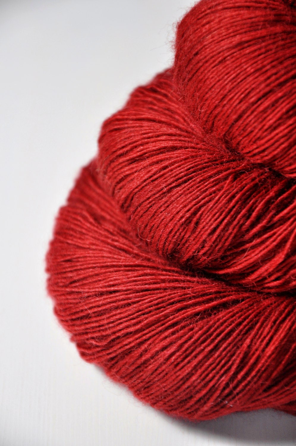 Rotten strawberry candy OOAK - Merino/BabyCamel yarn fingering weight