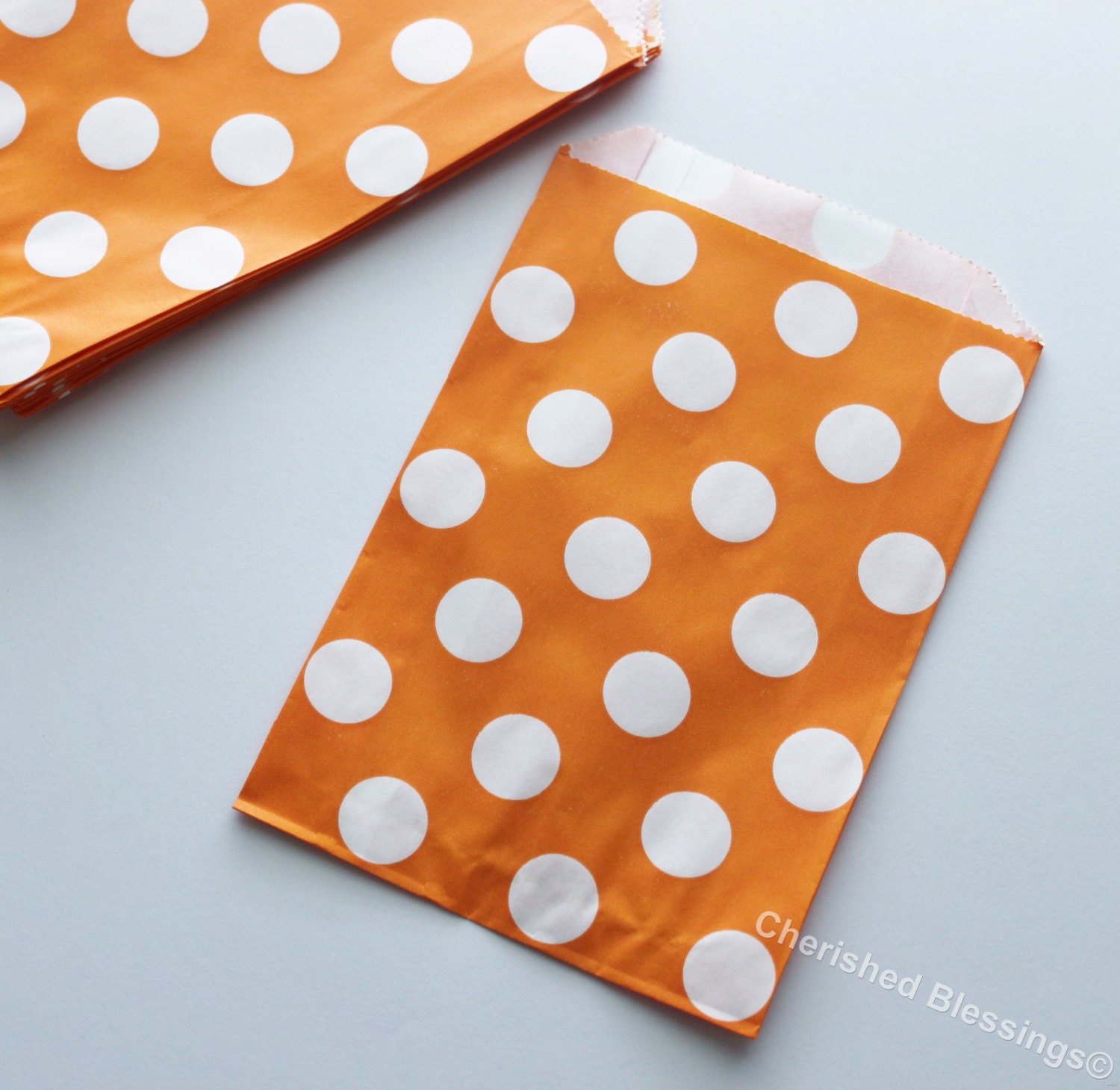 Wedding Favor Bags 20 Orange Polka Dots Candy Buffet Baby Shower Paper Goods Favors Kids Birthday Party Carnival Popcorn w/ straw flags