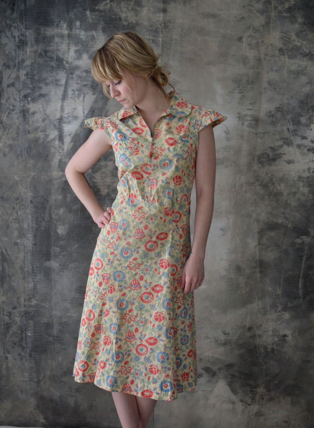 1930s Floral Cotton Day Dress Feedsack