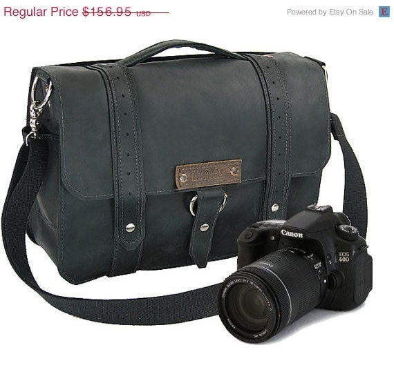 SALE 14" Leather Camera Bag New 18R: Classic Black Color - Voyager Style - Handmade in the U.S.A.