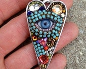 Large Eye Heart Pendant (blue)