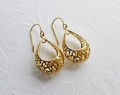 Gold Grecian Earrings - Cleopatra