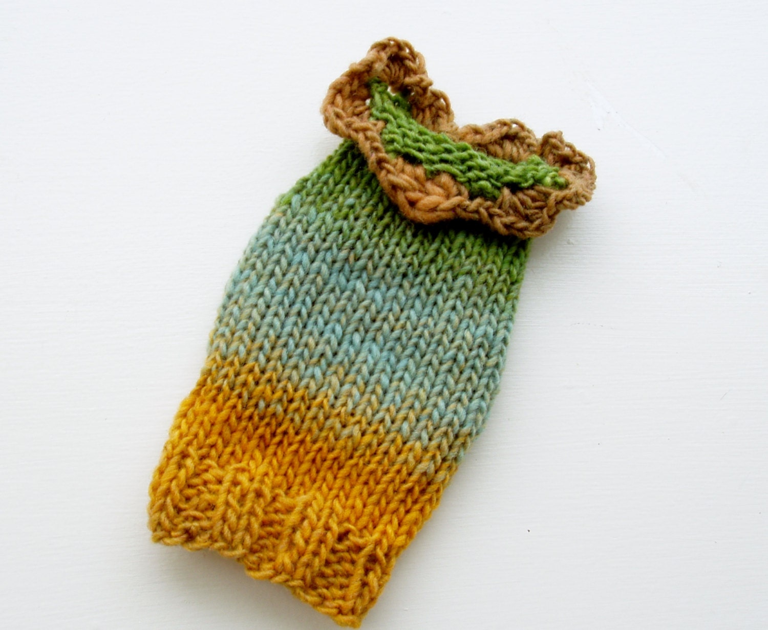 Dog Sweater Hand Knit Carina Merino Wool NORO Tea Cup Breeds 7 inches long