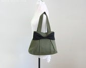 SALE Olive Green Canvas Bag with Black Bow / Tote Bag / Bridesmaid tote / Handbag / Purse / Shoulder bag / Pleat / Everyday purse