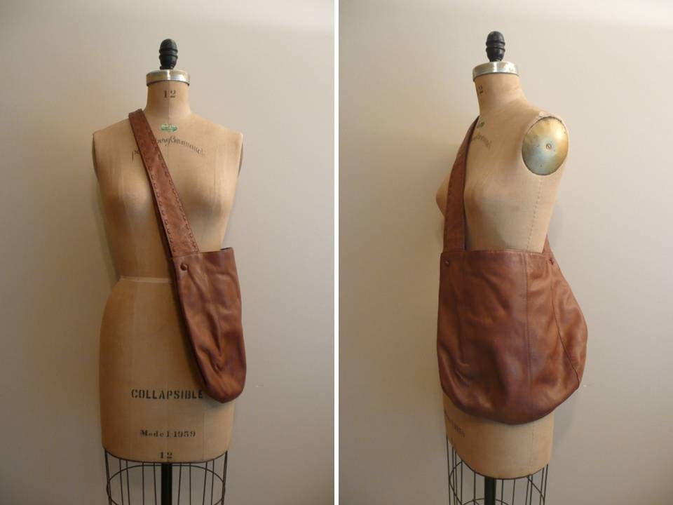 Vintage 1980s Leather Hobo 80s Messenger Bag