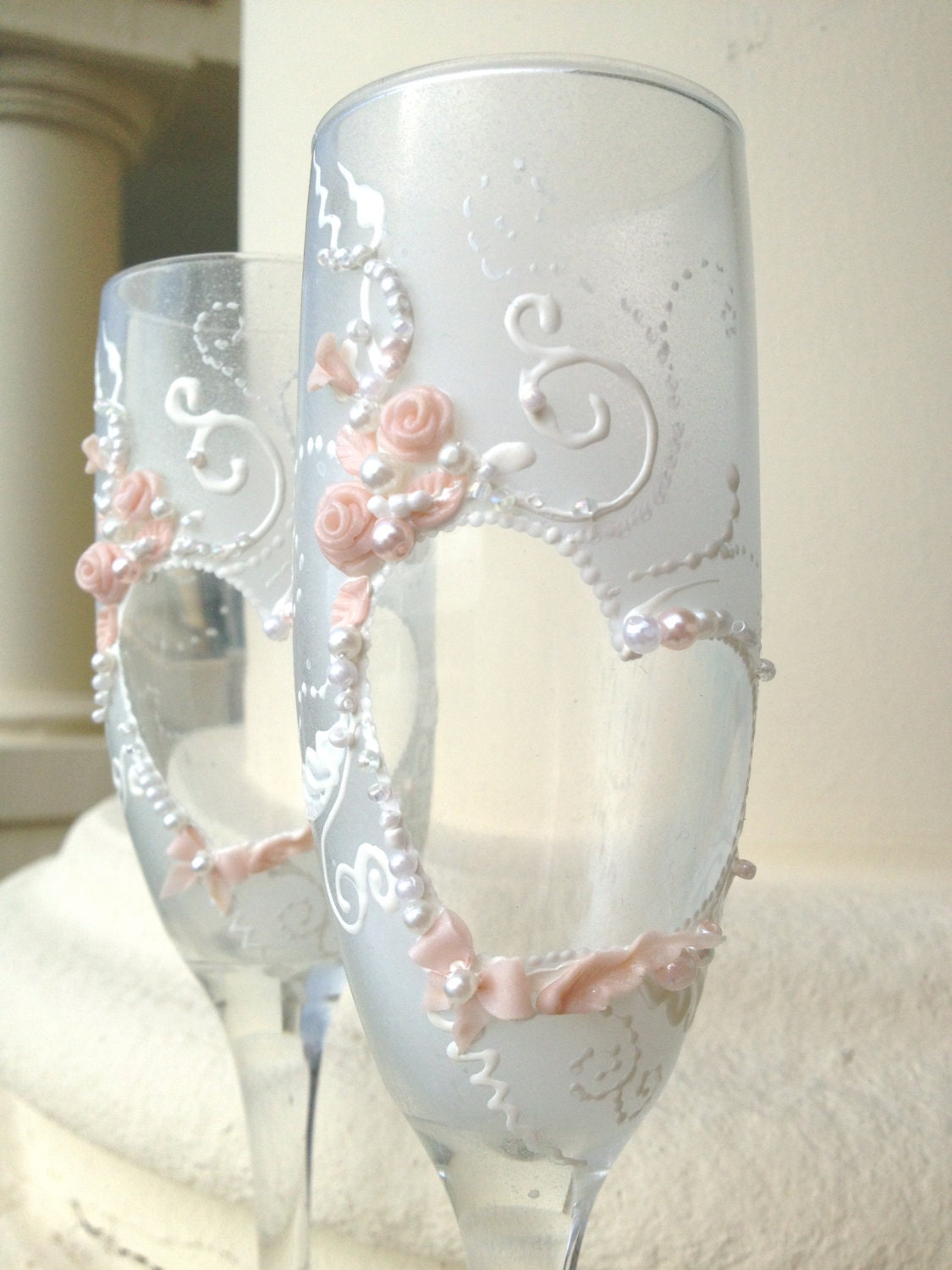 Hand painted wedding champagne glasses, heart-shape decoration with light pink pearls and roses