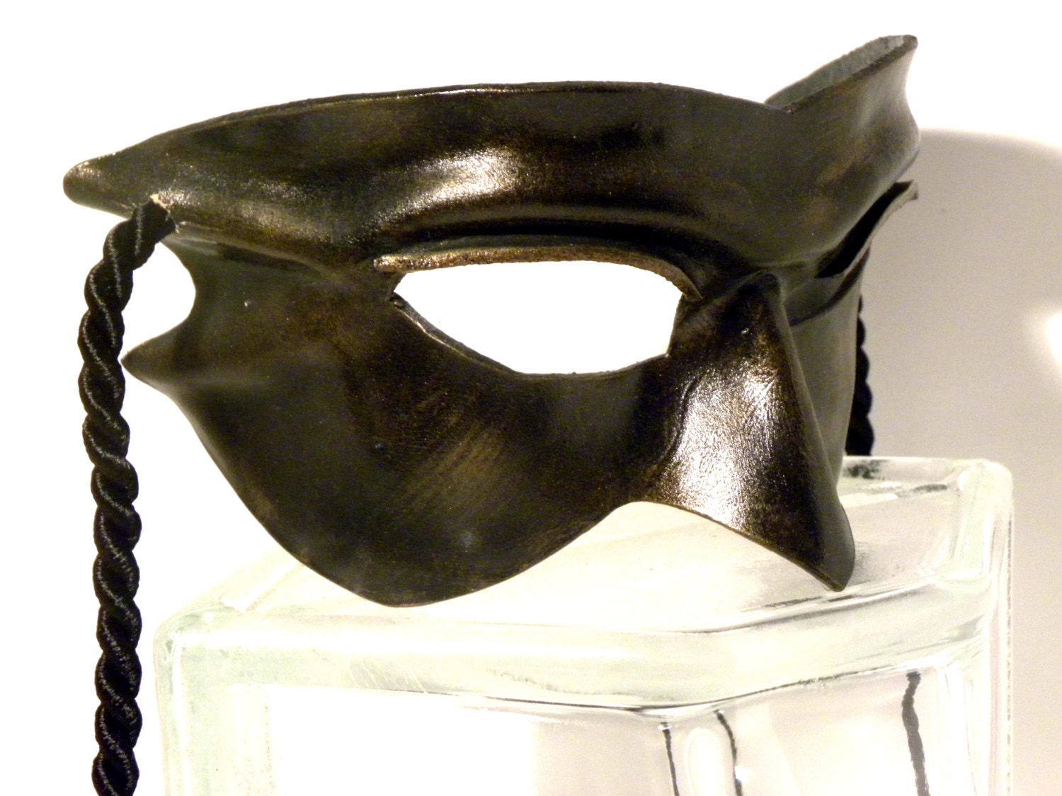 Molded Leather Mardi Gras Mask Black and Bronze - HideBehindMe