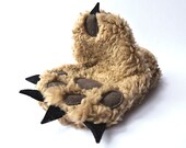 Pot Holder - Bear Paw Oven Mitt