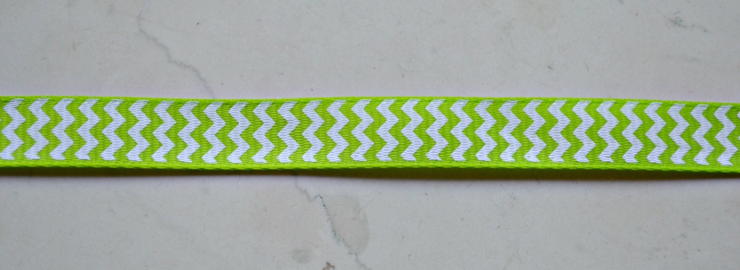 White chevron striped on lime green 3/8" grosgrain ribbon- christmas Il_570xn
