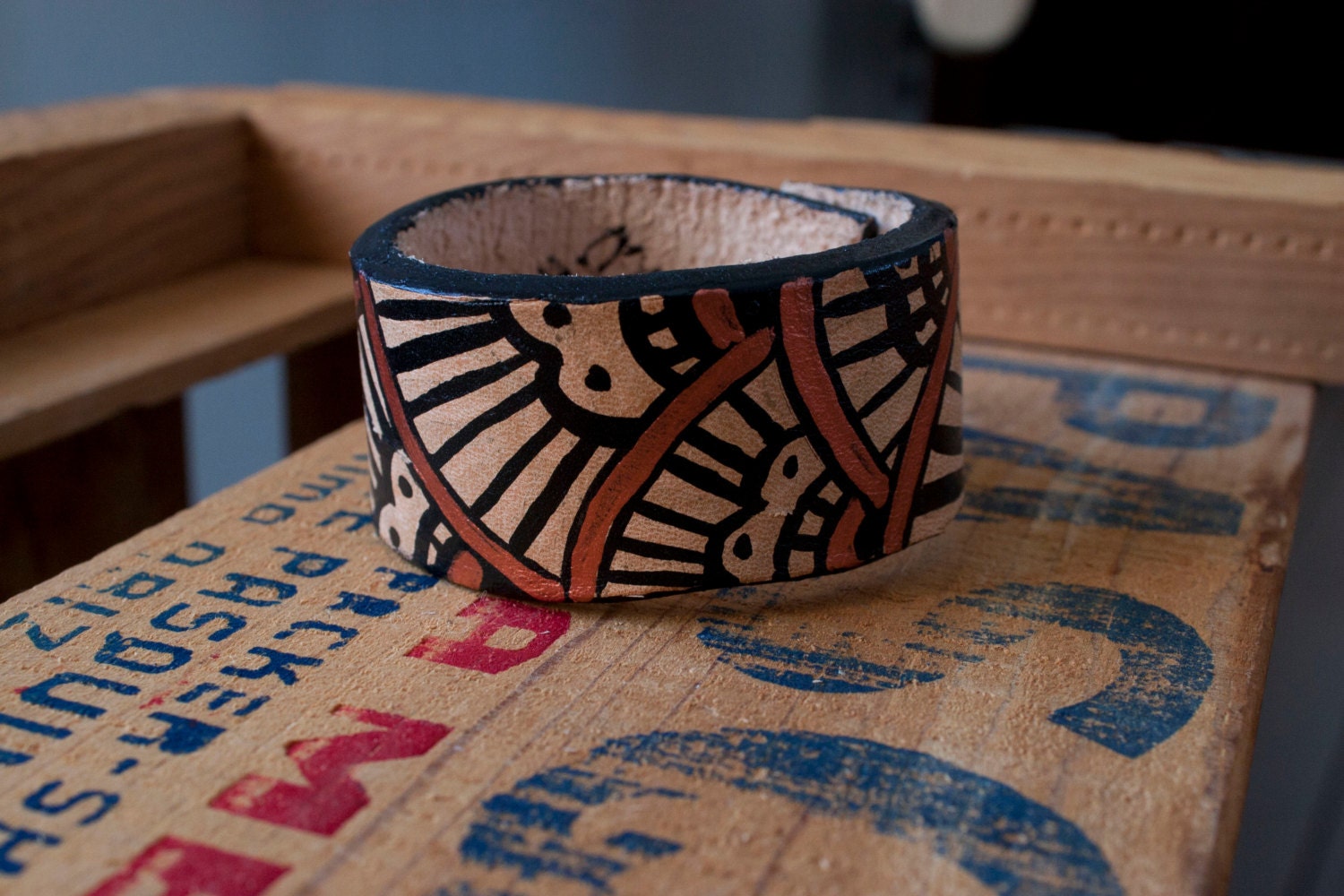 RISHA CUFF - Black Fan Small