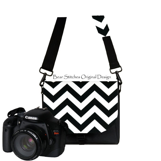 Padded Water Resistant Camera Bag DSLR Camera Bag Slr Camera Bag Purse - Pockets Woman's Camera Handbag, Chevron, Black, White