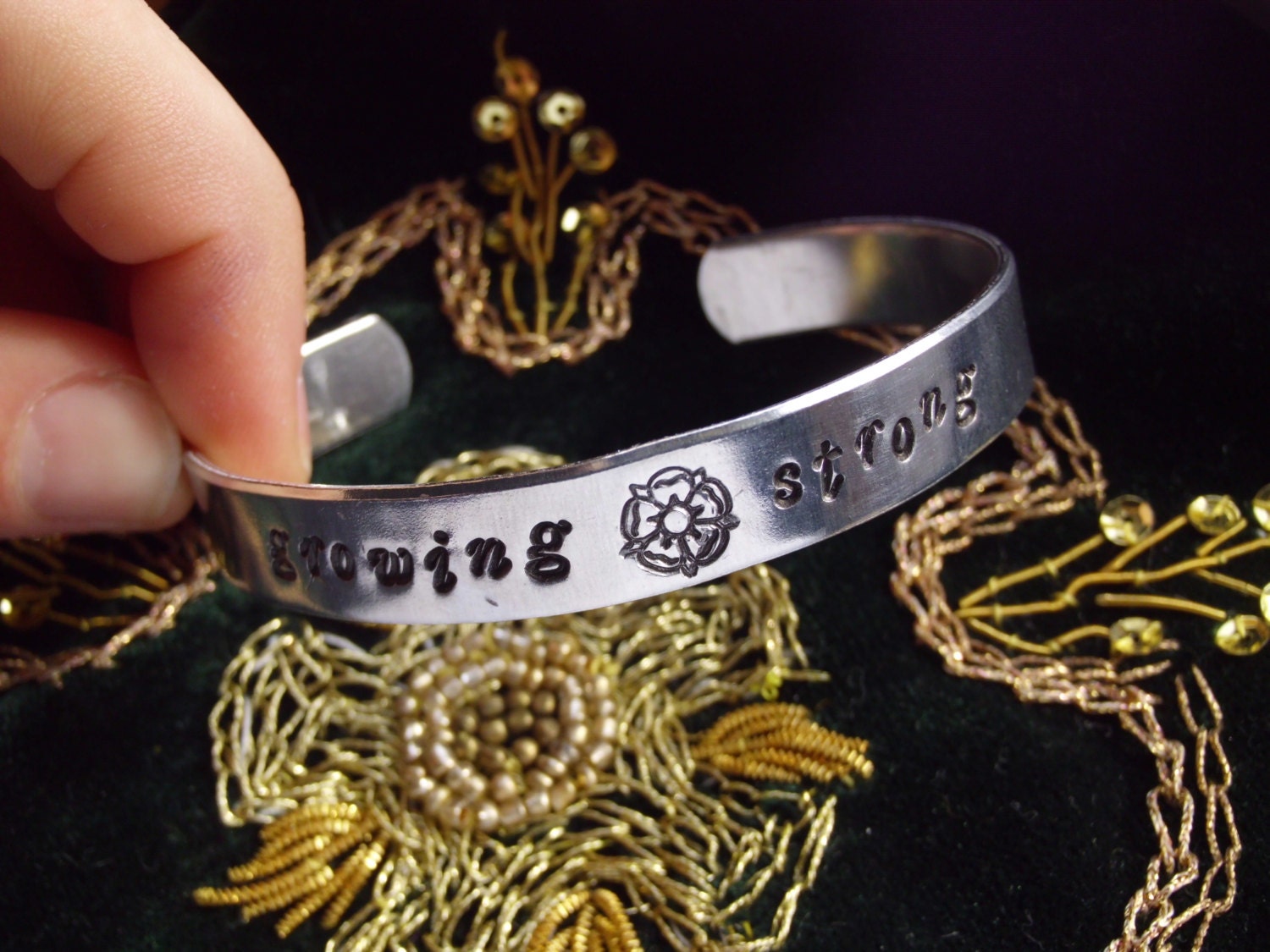 House Tyrell Rose Sigil Stamp Growing Strong Words Motto Highgarden Westeros GAME OF THRONES Inspired Geekery Aluminum Cuff Bracelet