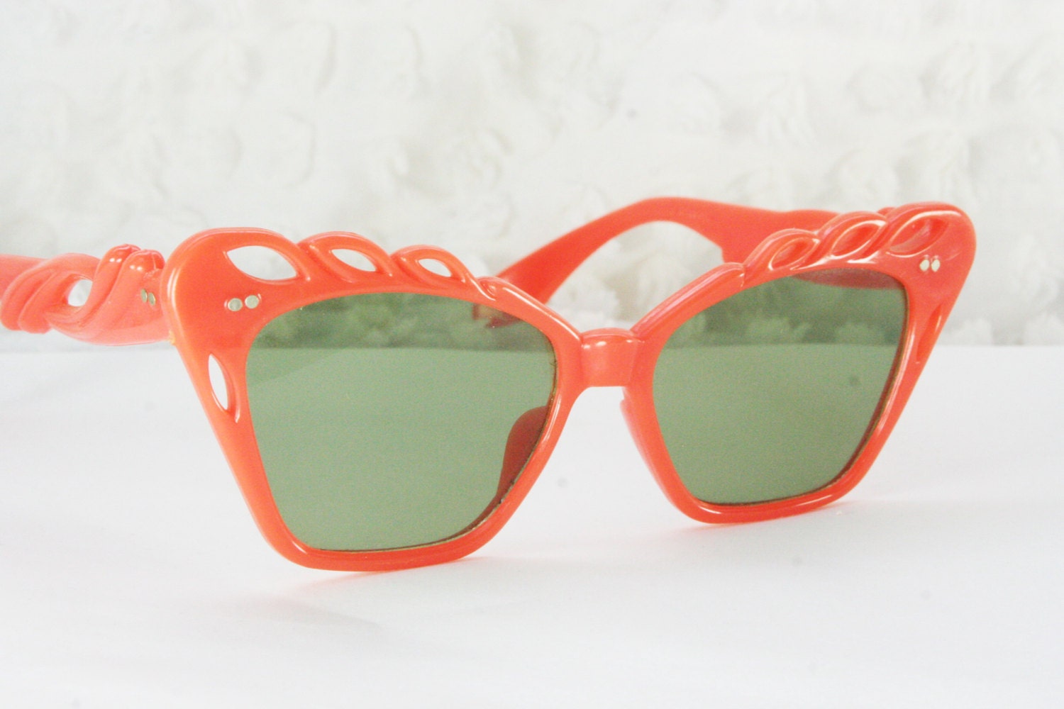 50's Cat Eye Sunglasses 1950's Orange Sunglass Lattice Browline Non Rx Green Lens Willson Eyewear USA New Old Stock