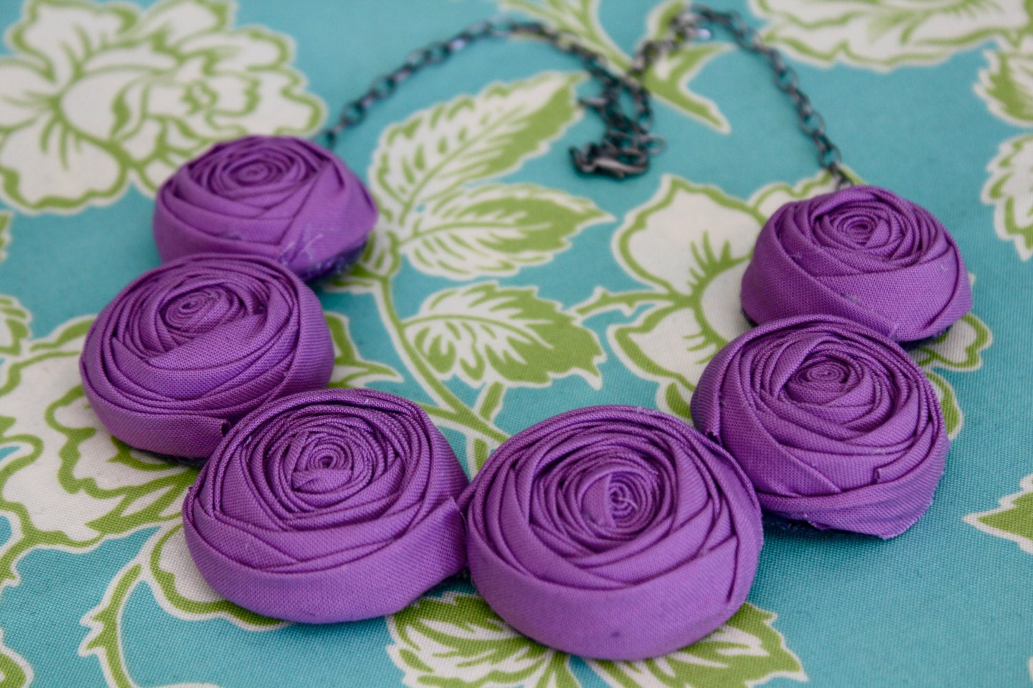 Rosette Necklace- Lilac