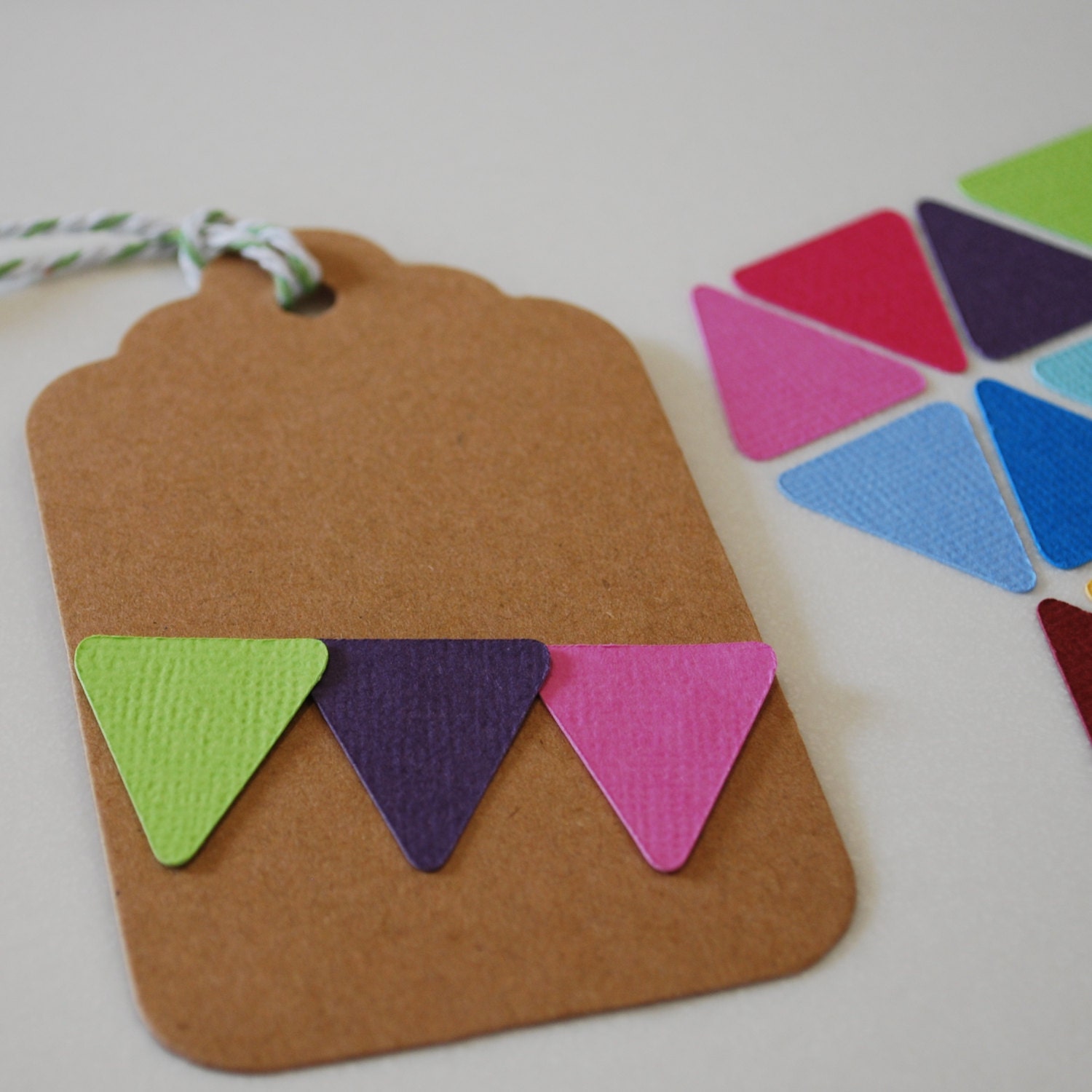 Bunting Pennants - Mixed Colours - 100 Mini Triangle Pennants Il_170x135