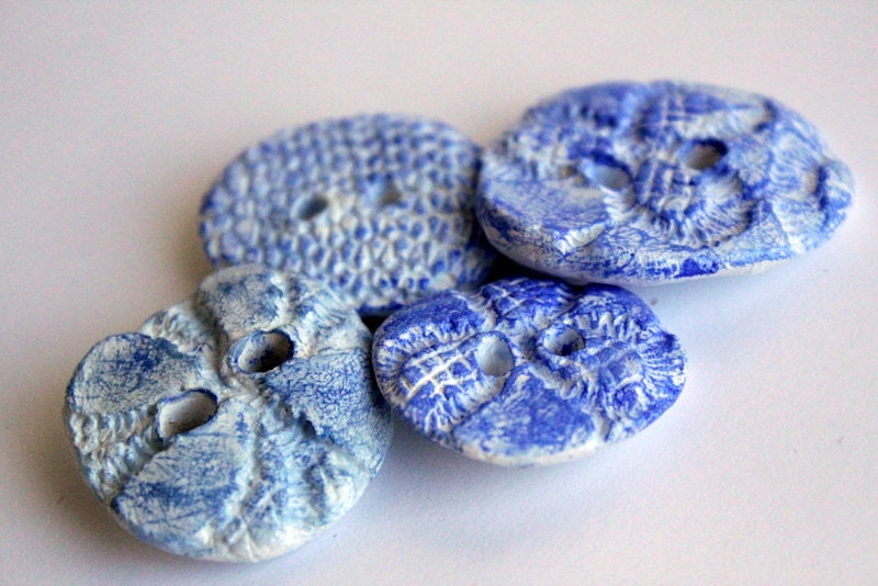 Set of 4 blue white ceramic stoneware buttons pendants