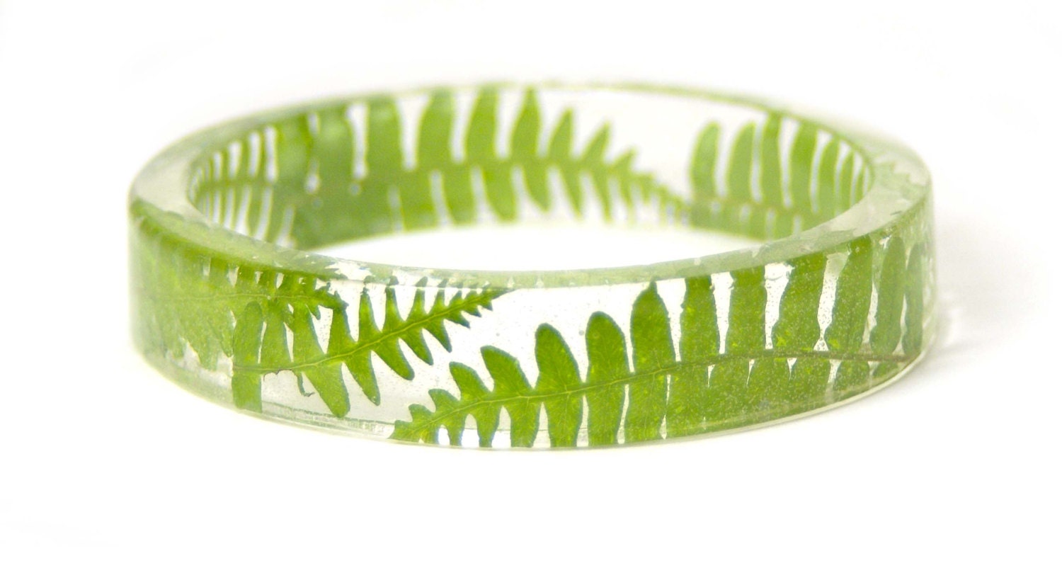 Resin Bangle- Flower Jewelry-Flower Bracelet-Resin Jewelry- Green Bracelet- Green Fern- Green Jewelry- Resin Bangle