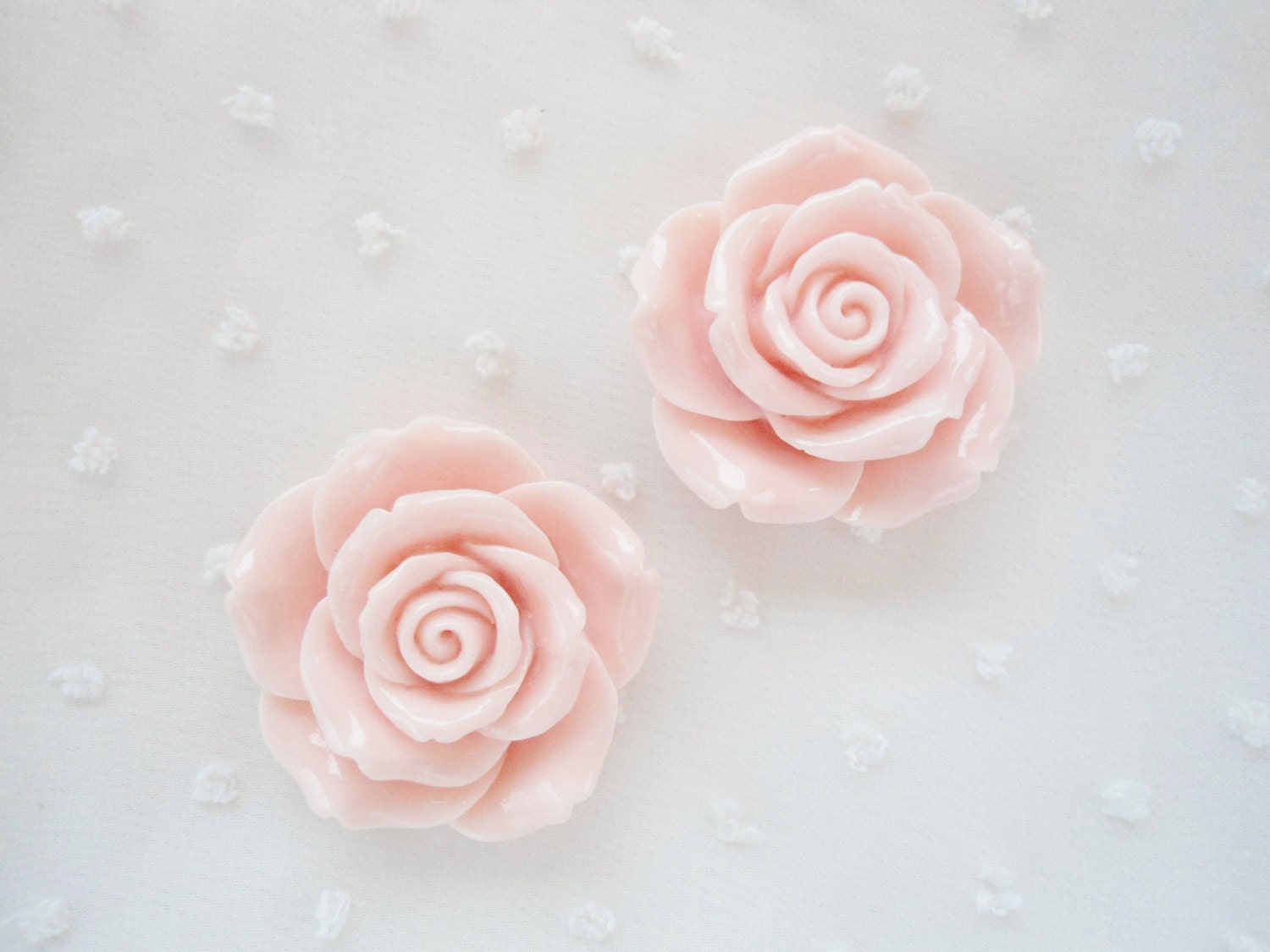 2pcs - LL Powder Pink Romantic Vintage Rose Decoden Cabochon (46mm) FL10021