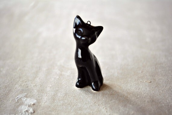 Black cat - Ceramic cat necklace - Chat noir - Handmade ceramic cat in fine delicate shape. black cat necklace Etsy UK